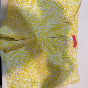 Lilly Buttecup shorts. Yellow & white. size 10. 
5” inseam